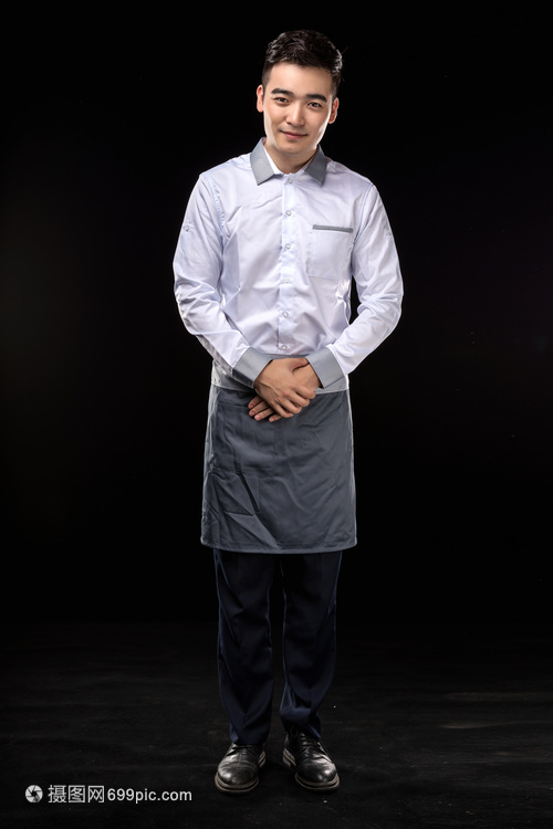 男服務生陽光服務形象 餐飲服務的溫暖力量